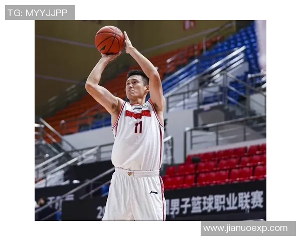 重庆篮球队选拔赛表现分析：节奏控制与战术执行的双重考验